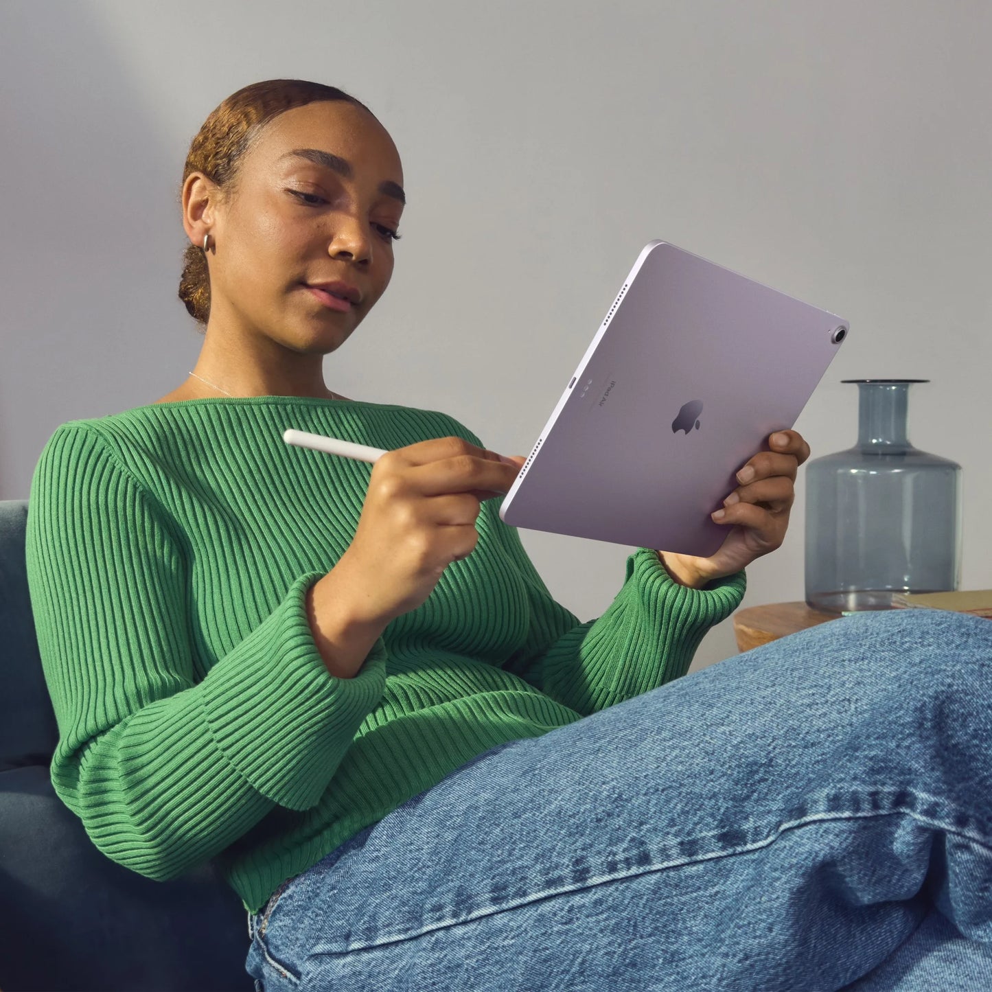 New iPad Air 6 11" Wi-Fi + Cellular